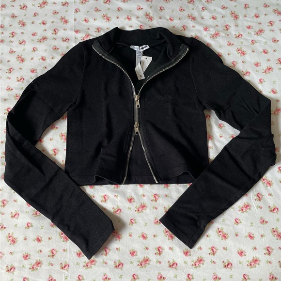 FASHION NOVA - Never Too Faced Top Black - Picture 3 of 8